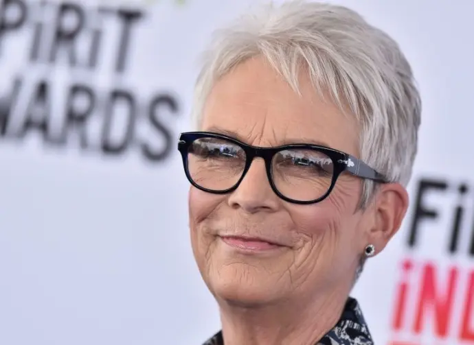 Jamie Lee Curtis arrives for the Independent Spirit Awards on March 04^ 2023 in Santa Monica^ CA