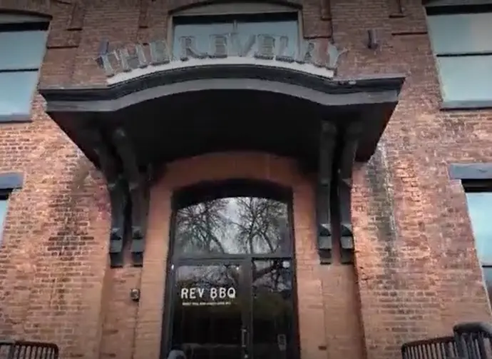 rev-bbq521298