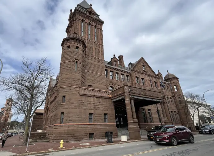 rochester-city-hall-corner873234