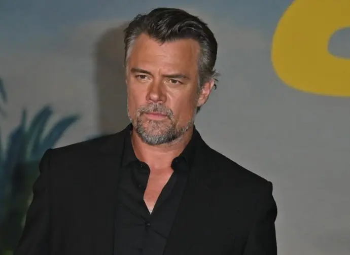 Josh Duhamel attends the premiere of London Calling Los Angeles^ CA USA - September 15^ 2025