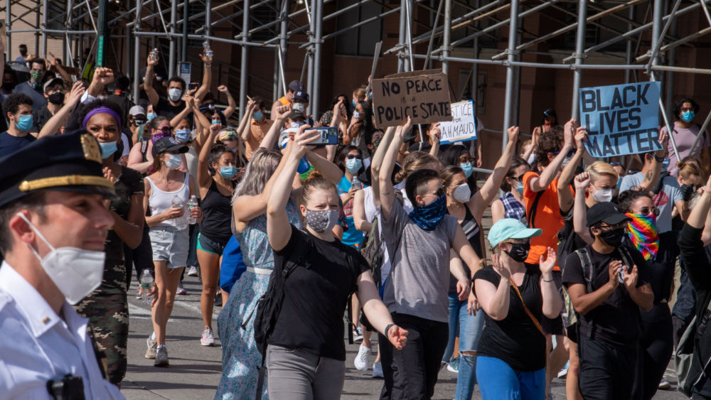 shutterstock_1745285399617223