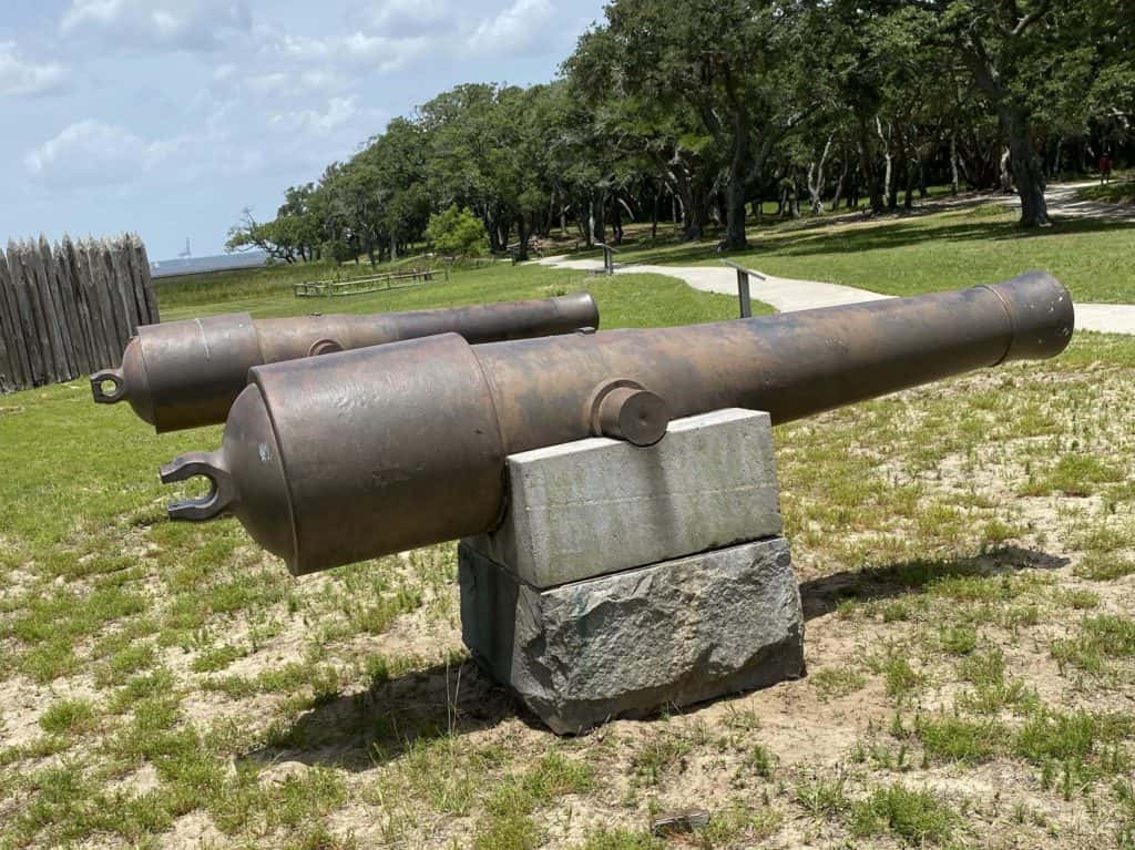 Confederate cannons removed from Raleigh now at Fort Fisher | 103.3 WAKG