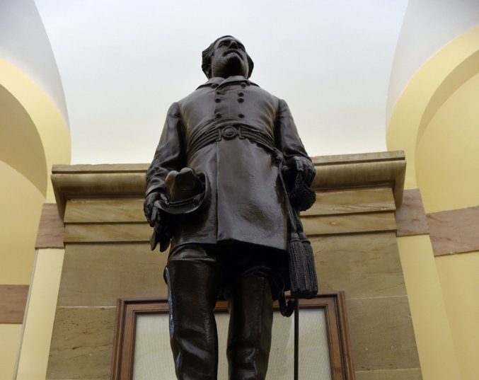 lee-capitol-jpeg-2