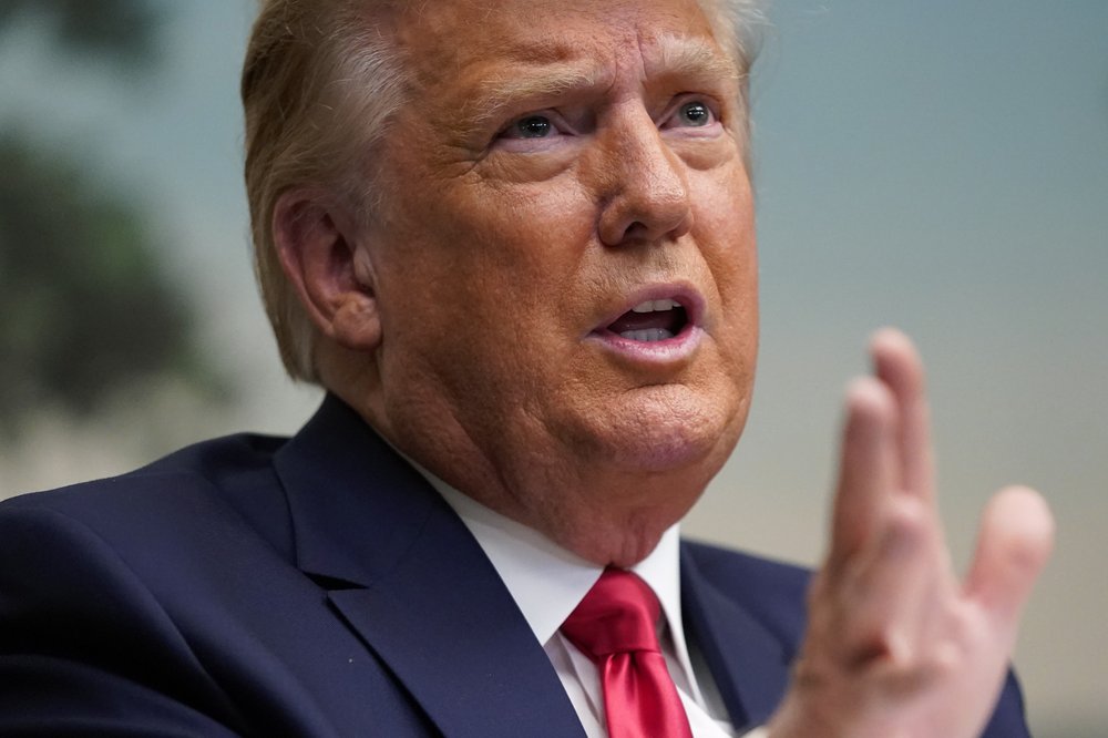 trump-leaves-jpeg-2