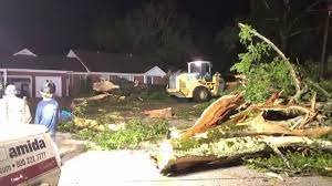 miss-tornadoes-jpg