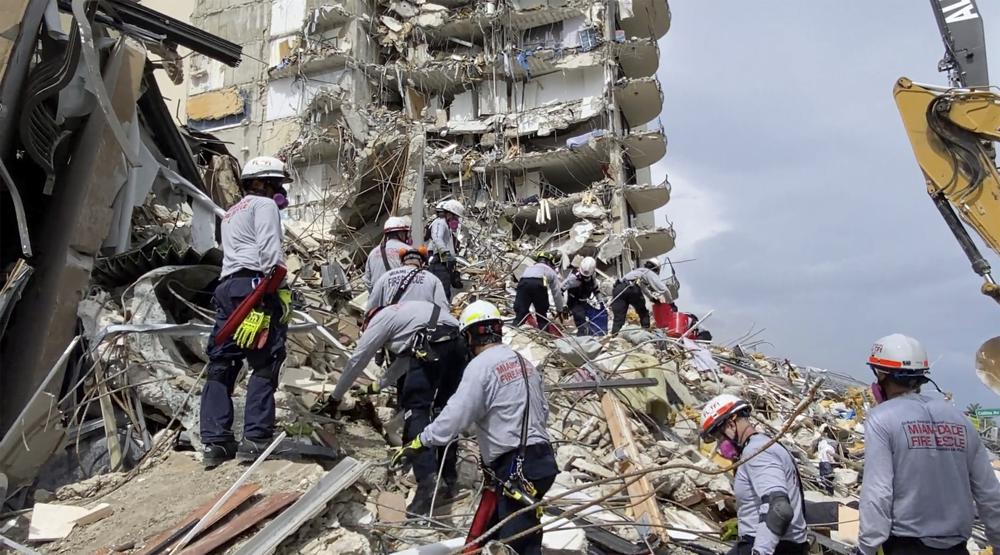 collapse-jpeg