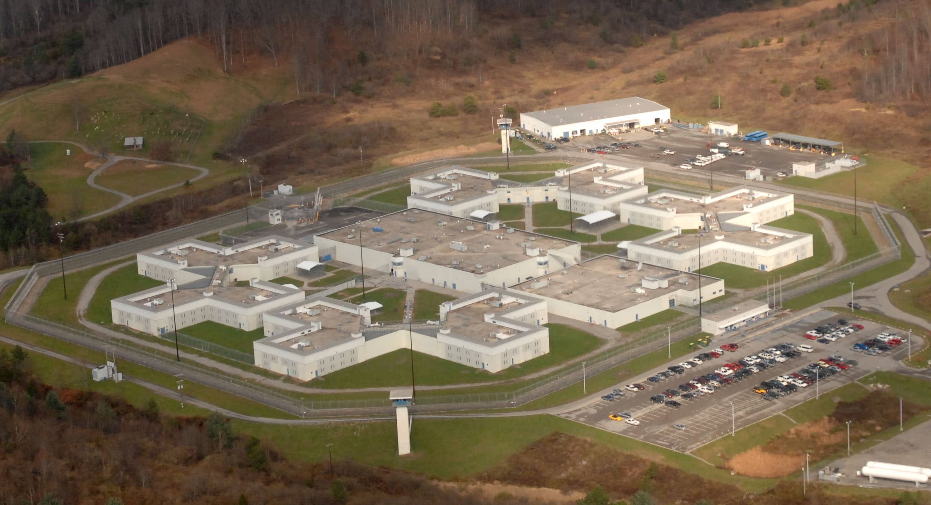 wallens-ridge-prison-jpg