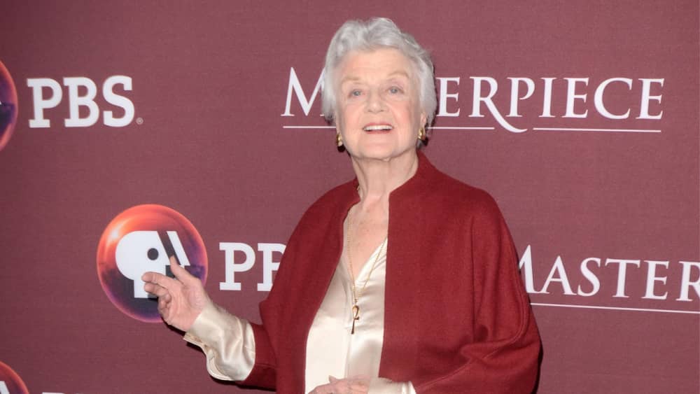 Actress Angela Lansbury passes away at age 96 - Vimarsana News