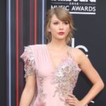 shutterstock_1094985329