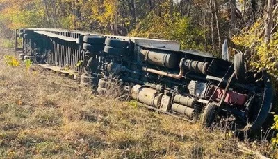 semi-rollover-10-30-jpg