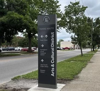 arts-corridor-sign-jpg