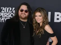Wolfgang Van Halen and wife Andraia Allsop at the MusiCares Person of the Year Gala. LOS ANGELES^ USA. February 02^ 2024: Wolfgang Van Halen and Andraia Allsop at the MusiCares Person of the Year Gala. February 02^ 2024