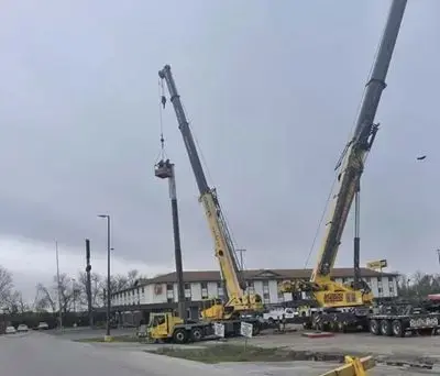 dangling-billboard-rescue-jpg