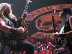 Guitarist/Vocalist Zakk Wylde of Black Label Society performs in concert August 22^ 2002 at the Pepsi Center in Denver^ CO.