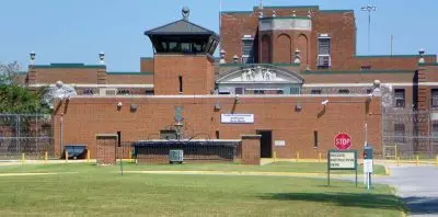 photo-of-fci-terre-haute-federal-bureau-of-prisons-jpg-13