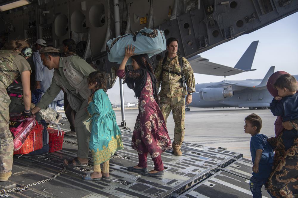 kabul-airport-2