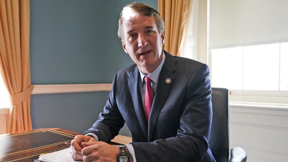 Governor Glenn Youngkin Issues Executive Order to Prevent Student Overdoses and Require Prompt Parental Notification - Vimarsana News