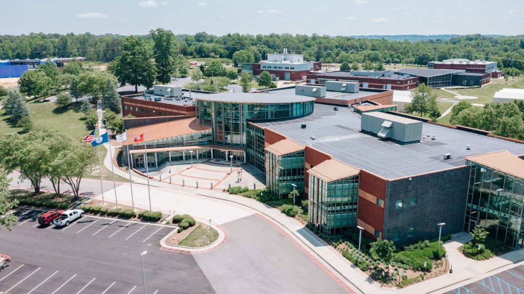 The Institute Hosting Hiring Fair for Instructors and Technicians - Vimarsana News