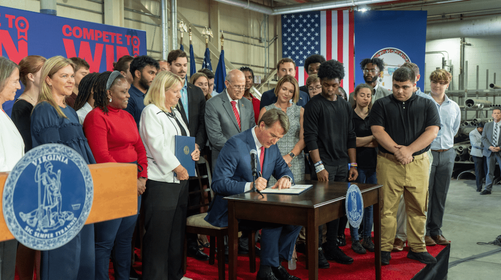 Governor Youngkin Celebrates the Consolidation of Virginia's Workforce Programs - Vimarsana News