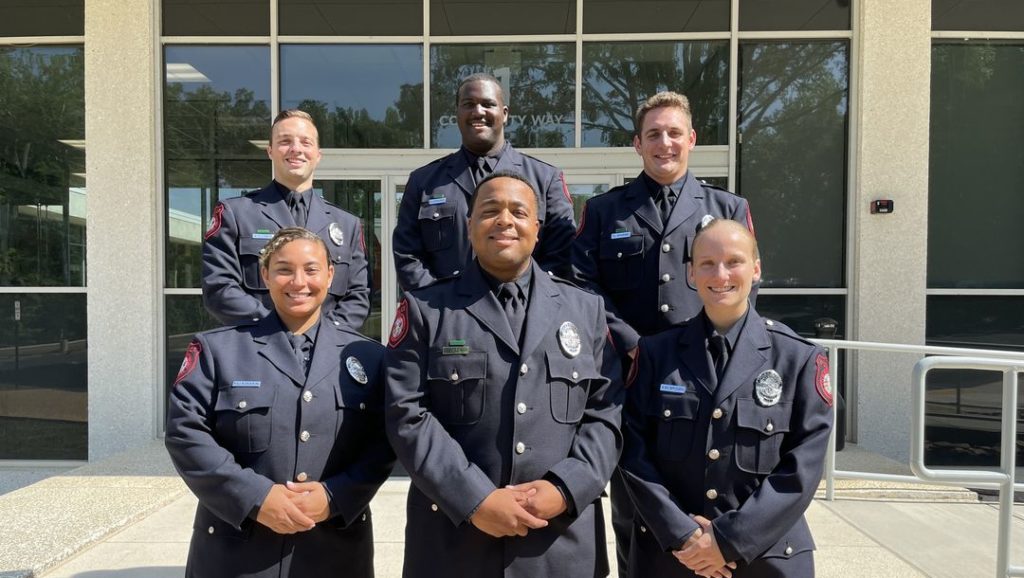Six New Officers Sworn In to Danville Police Department - Vimarsana News