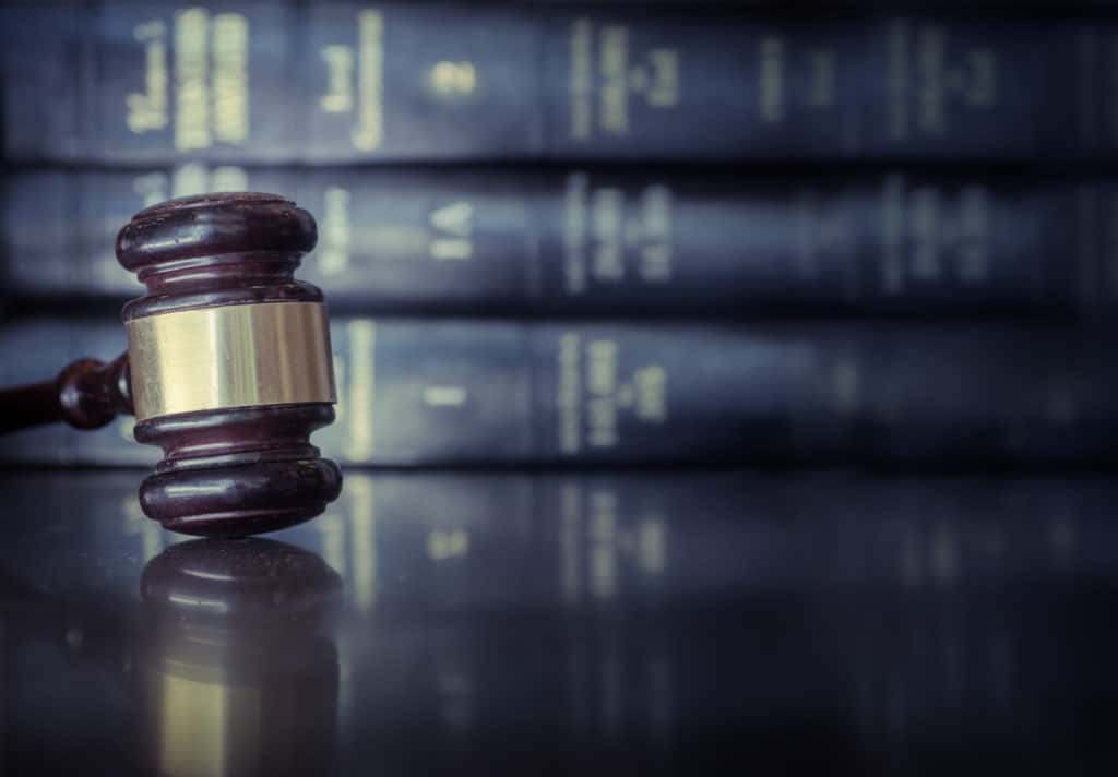 Nebraska regent faces tampering charge - Vimarsana News