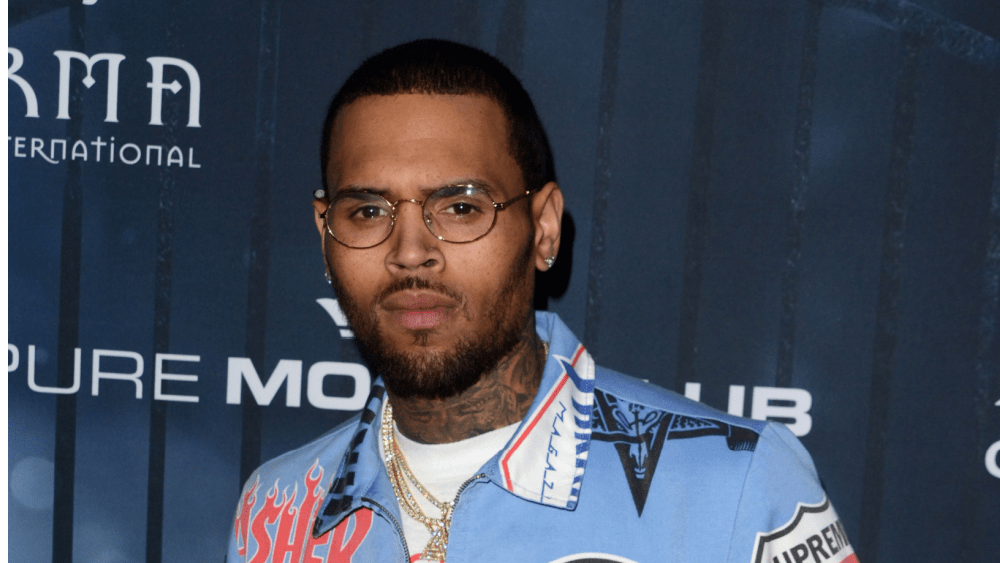 Chris Brown and his security reportedly jump Usher at party in Las Vegas - Vimarsana News
