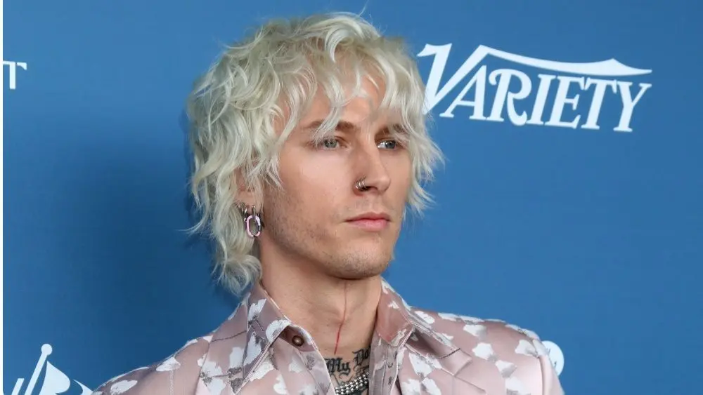 shutterstock_2221700569-1244868 Colson Baker aka Machine Gun Kelly at the Newport Beach FF 10 Actors to Watch at Balboa Bay Resort on October 16^ 2022 in Newport Beach^ CA