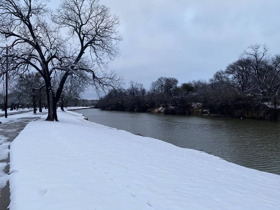 riverside-park-snow