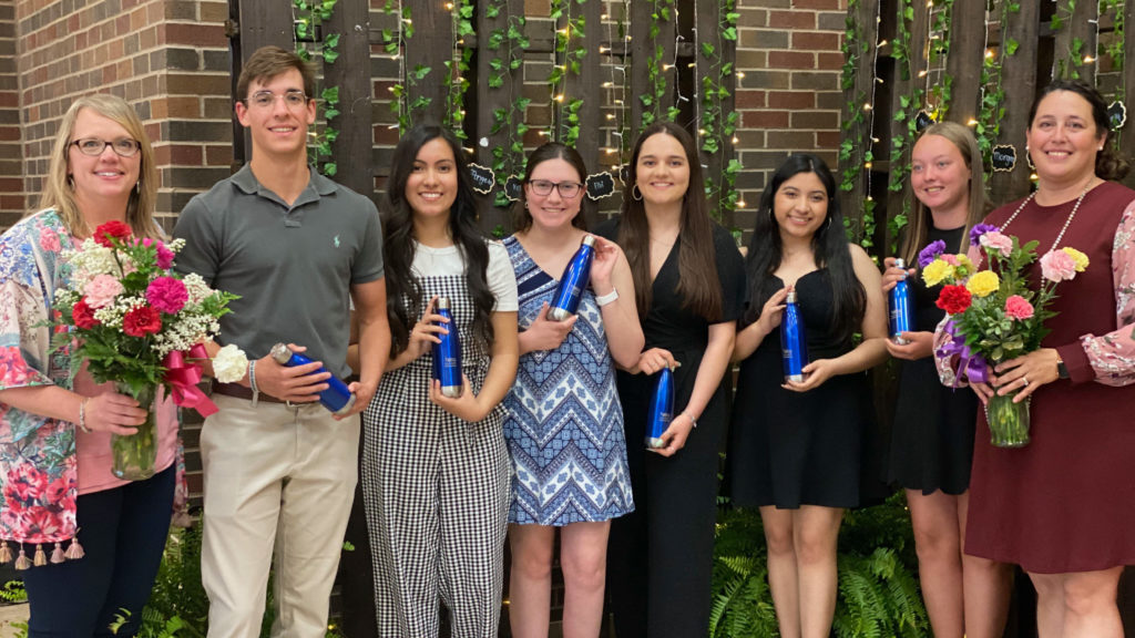 Brownwood HOSA celebrates another successful year with banquet, students advancing to nationals - Vimarsana News