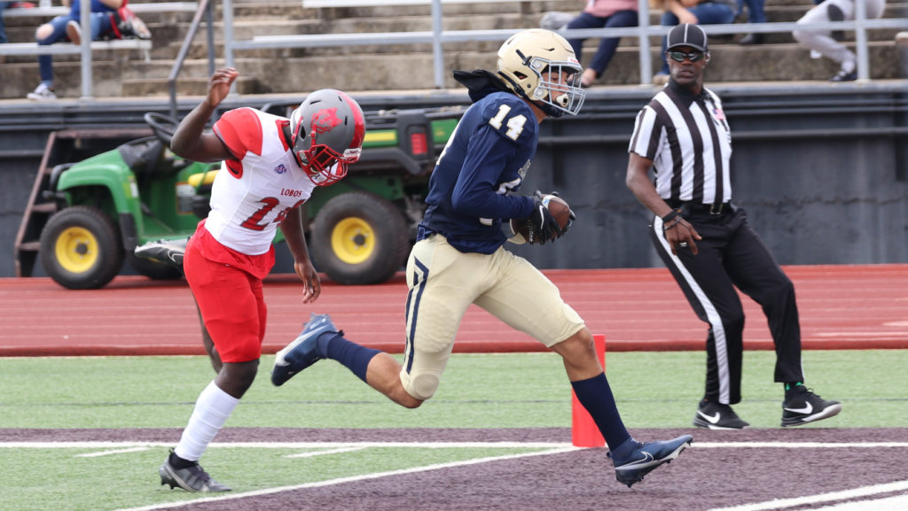 Undefeated HPU rewrites record book in 73-30 homecoming victory over Sul Ross - Vimarsana News