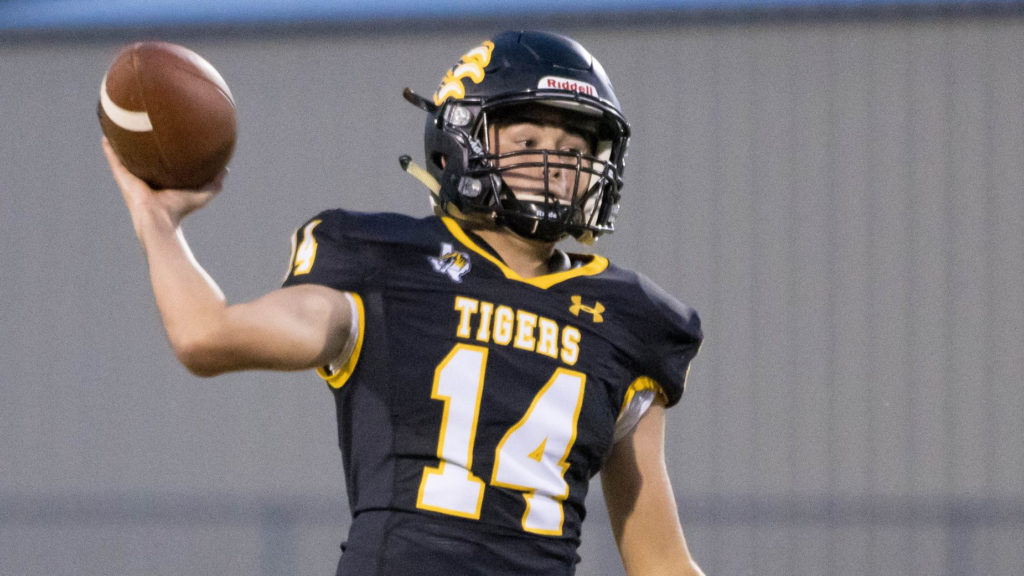 WEEK 7 GRIDIRON GLIMPSE: District action begins for bulk of area schools - Vimarsana News
