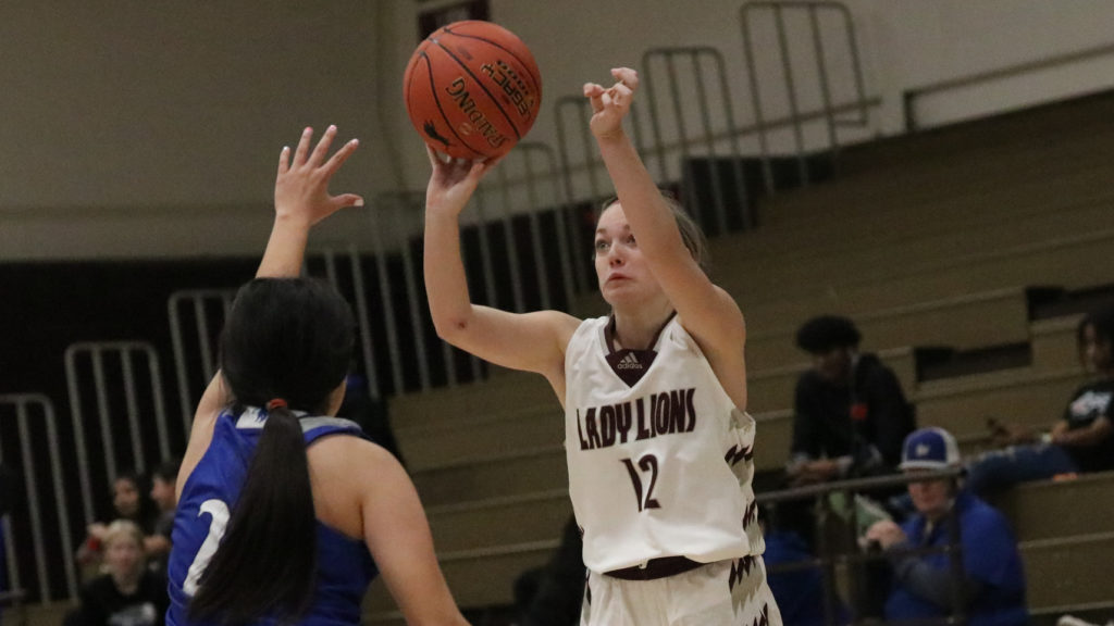 Lady Lions stifle Lake View, 65-24 - Vimarsana News