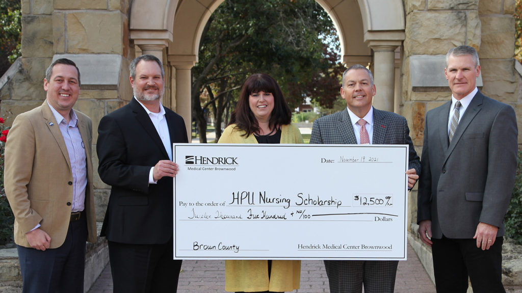 HPU nursing scholarship benefits from key gift by Hendrick Medical Center Brownwood - Vimarsana News