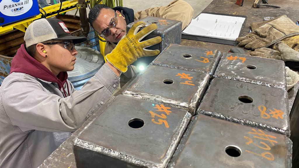 High school teachers say TSTC welding competition perfect for students - Vimarsana News