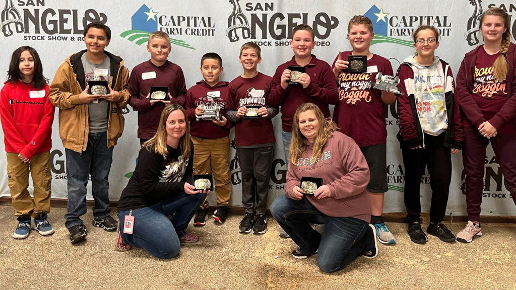 Coggin Intermediate Robotics Team celebrates first-place win at competition - Vimarsana News