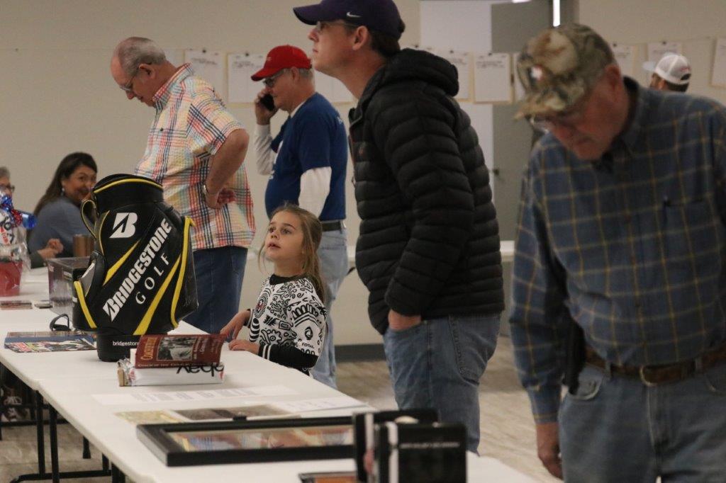 KOXE/KBWD's 46th Annual Cherry Pie Auction brings in $13,600 and counting - Vimarsana News
