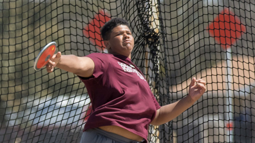 PHOTOS Lions, Lady Lions at Relays Brownwood News