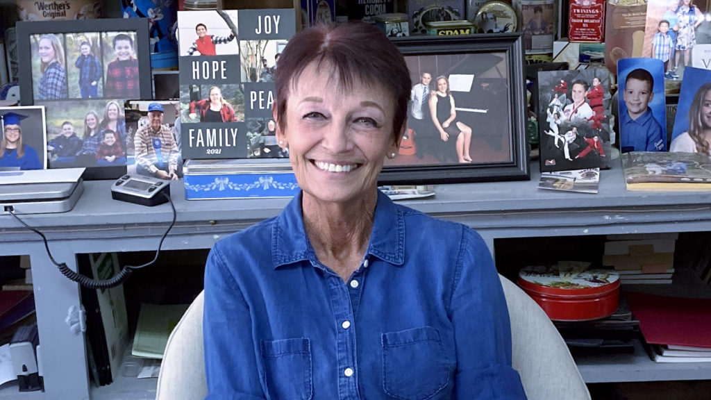 Deleta Brindley retires after 53 years of bookkeeping - Vimarsana News
