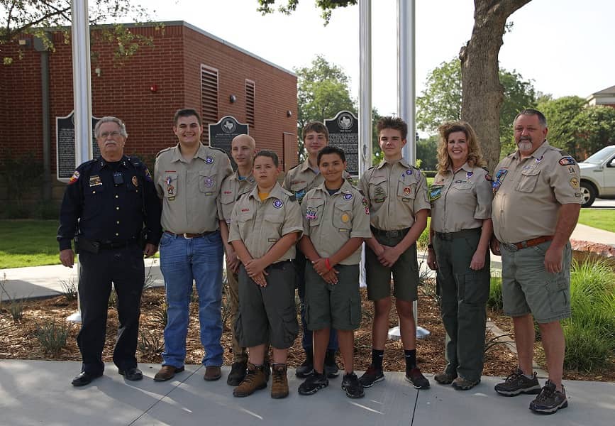 flagpole-group-photo