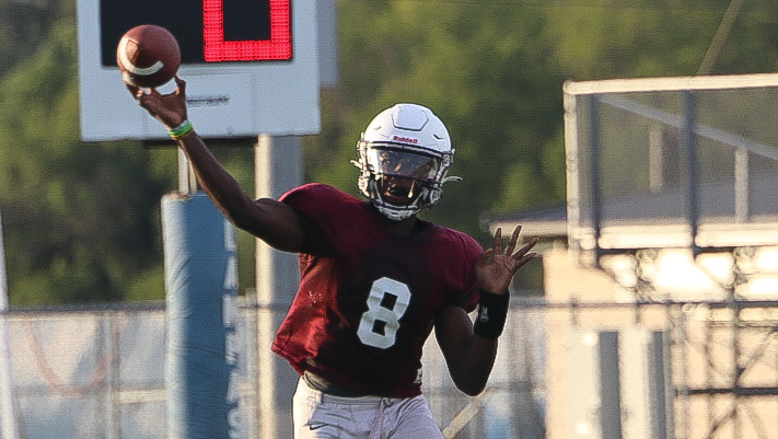 Lions outscore Lampasas, 28-6, in live quarter of scrimmage action - Vimarsana News