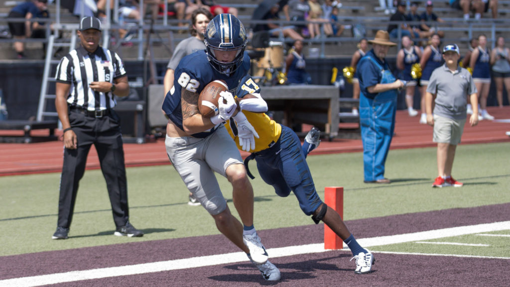 HPU jumps out to early lead, fends off East Texas Baptist, 33-21 - Vimarsana News