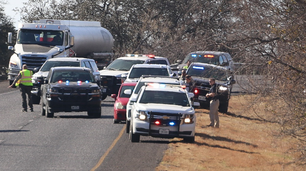 High speed pursuit from Brownwood to near Bangs and back results in arrest of driver - Vimarsana News