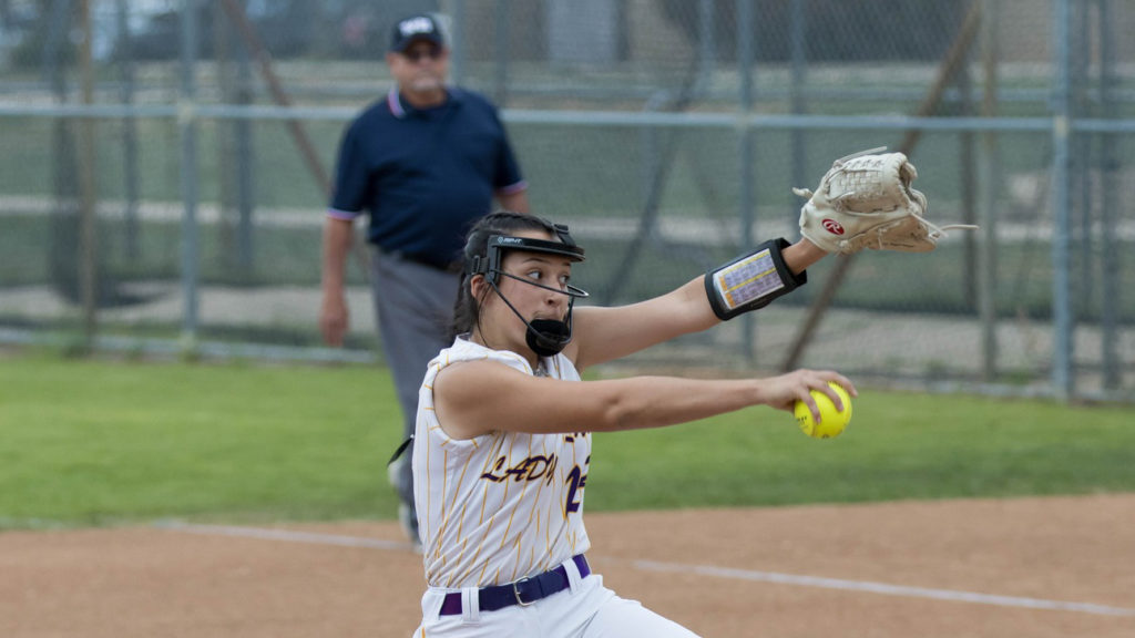 No. 15 Lady Horns reclaim sole possession of first place with 15-0 win over Millsap - Vimarsana News
