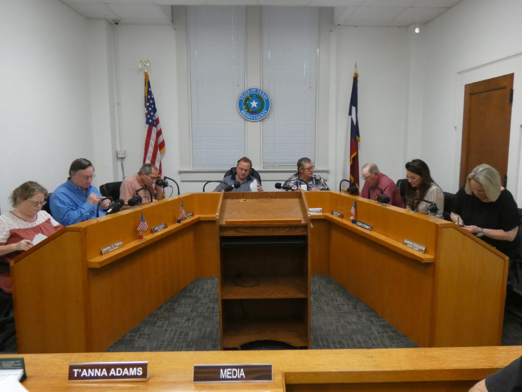 Commissioners Approve Purchase of Van for V.A. Clinic - Vimarsana News