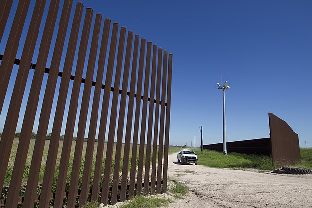Texas Border Bills Signed Into Law - Vimarsana News