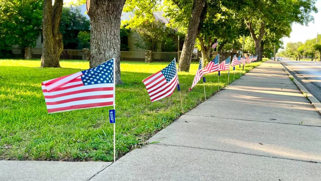 More than 6,000 American flags to be distributed by Coldwell Banker