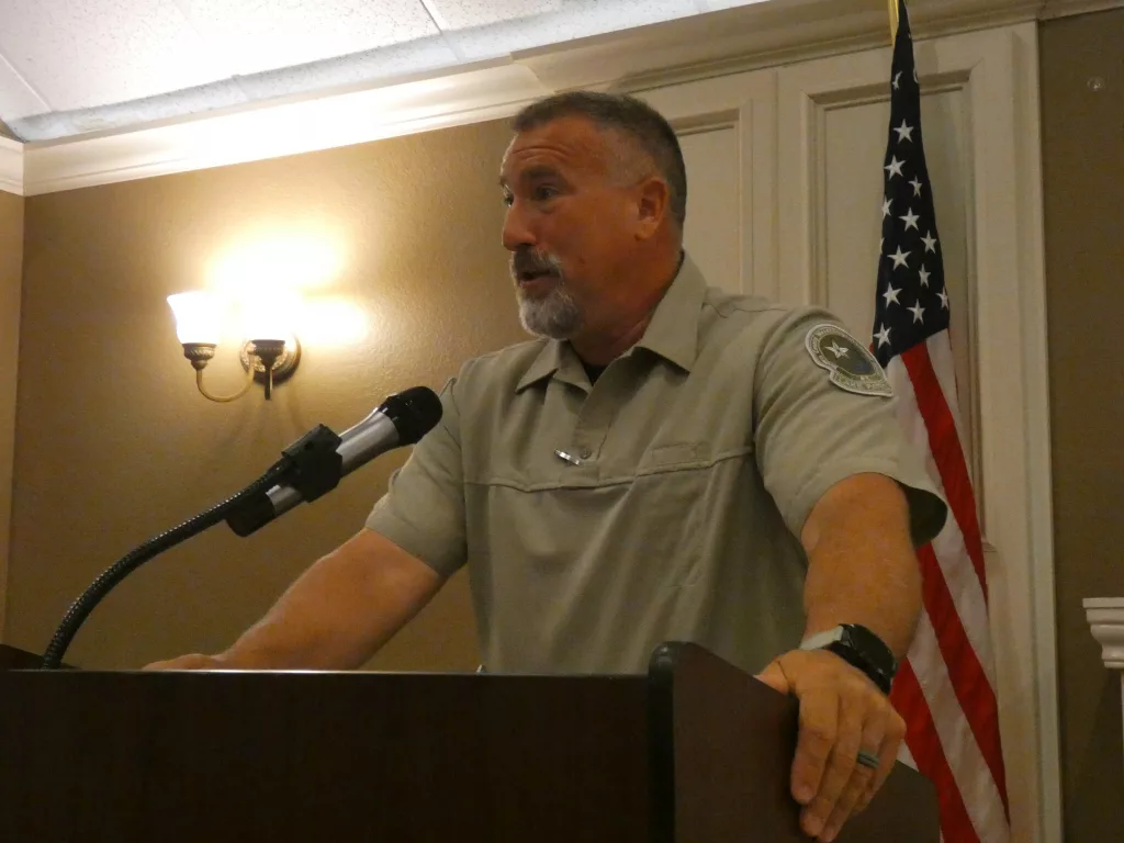 Lake Patrol Chief Davis Speaks to Chamber Luncheon - Vimarsana News
