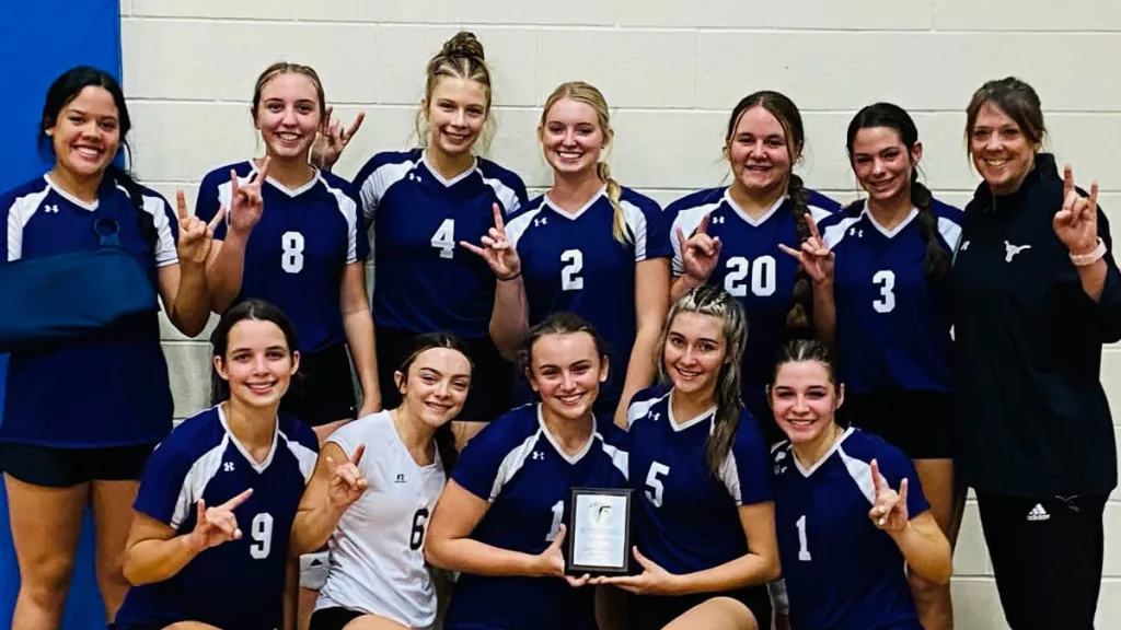 Lady Horns place second in silver bracket at Veribest volleyball tournament - Vimarsana News