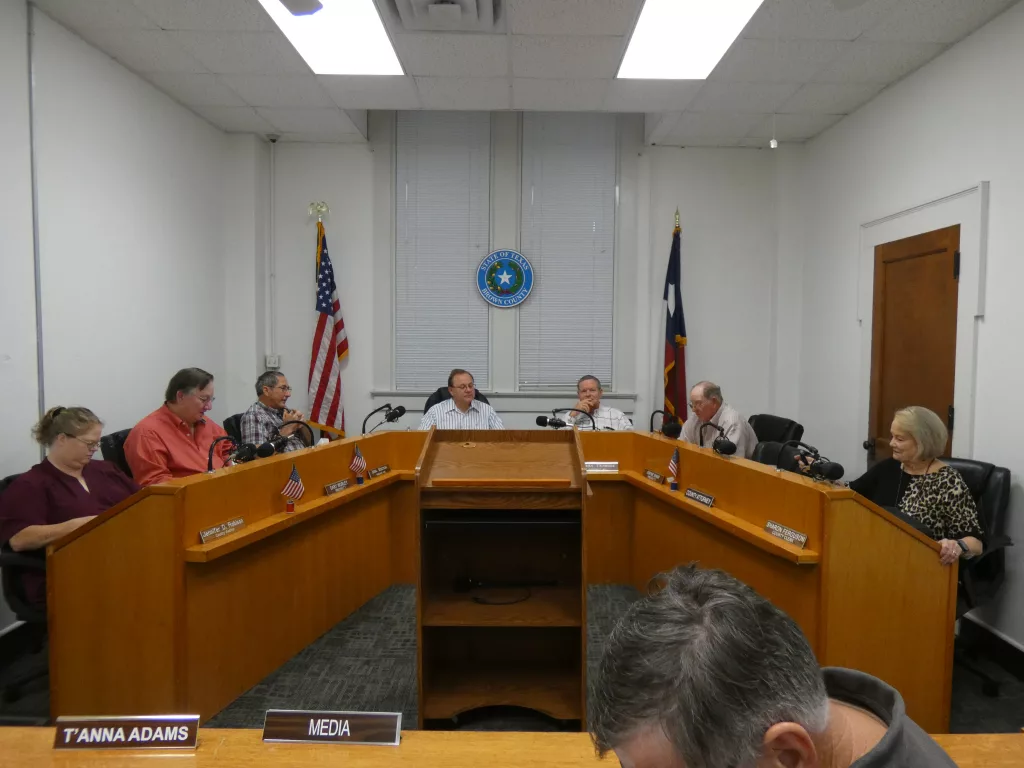 Commissioners Hear Technology Update Report - Vimarsana News