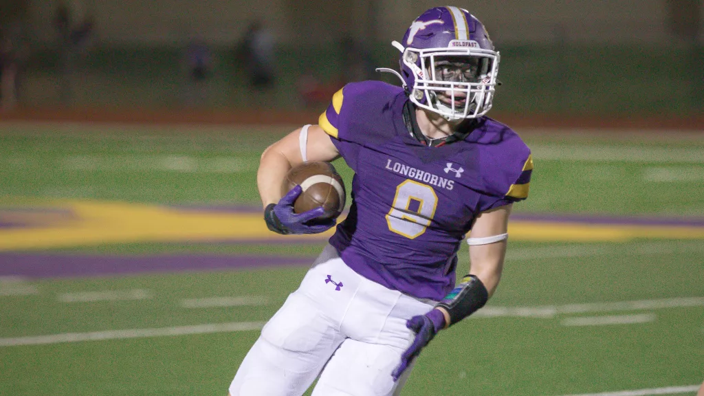 Early, Brady jockeying for position in District 2-3A Division II race - Vimarsana News
